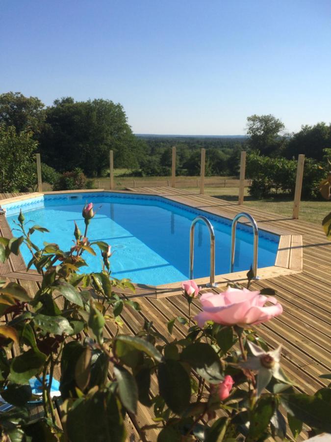 Les Petits Chenes Bed & Breakfast La Pellerine  Exterior photo